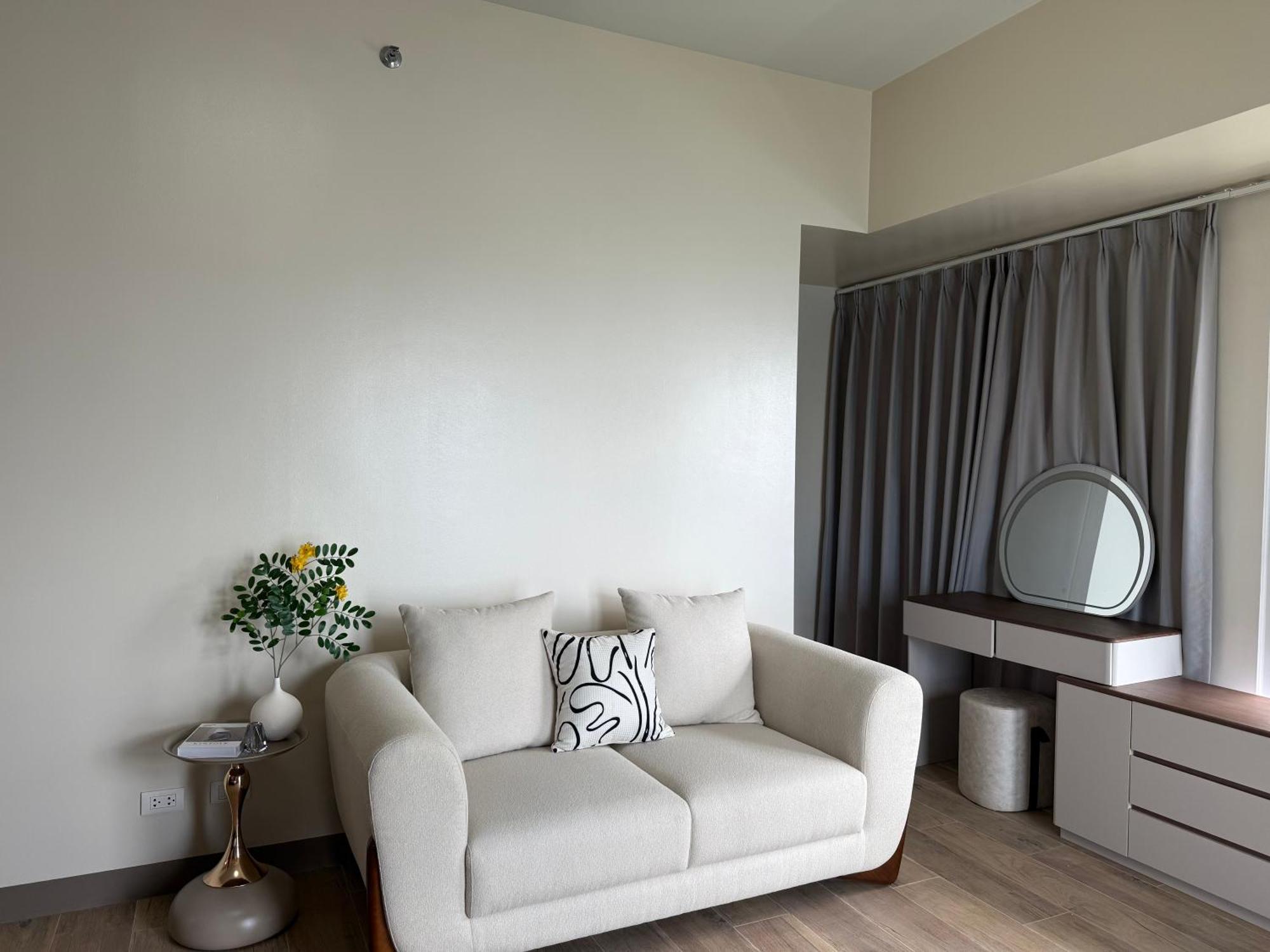 175 Sqm Luxurious Modern 3 Bedrooms Facing Bay Sunset, Airports, Okada, Solaire, Moa